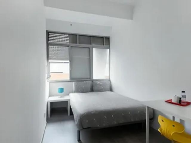 Room for rent in Amadora, Lisbon region