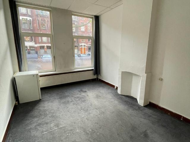 room for rent in Graaf florisstraat 103