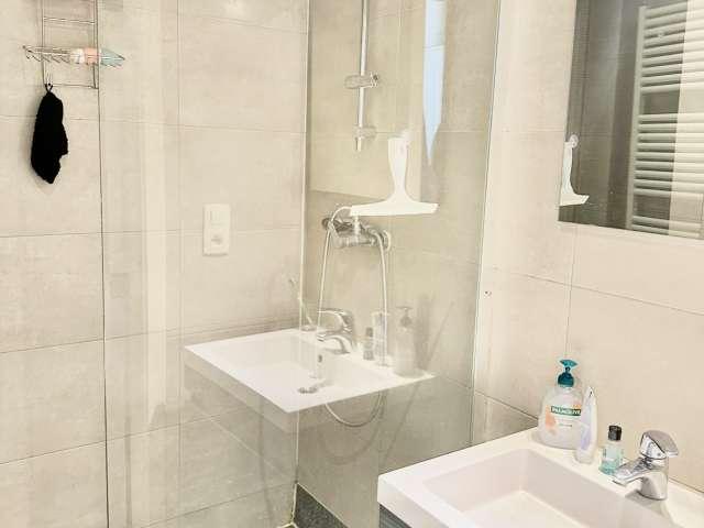 Room for rent in Saint Denis Neerstalle