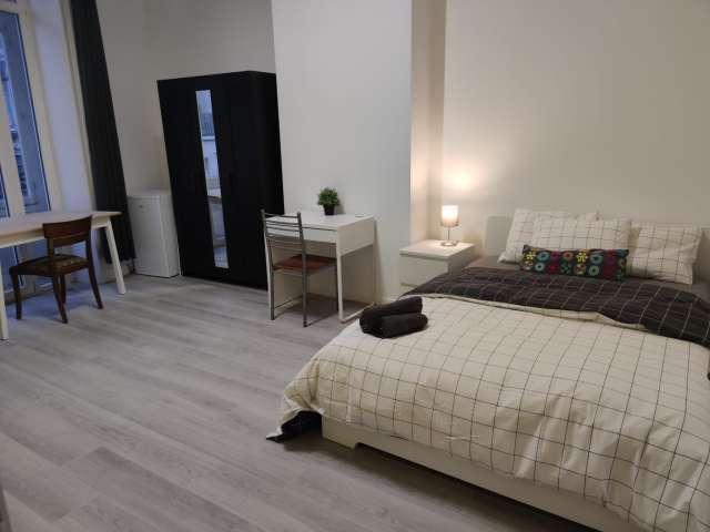 Room for rent in Saint Josse Centre, Brussels