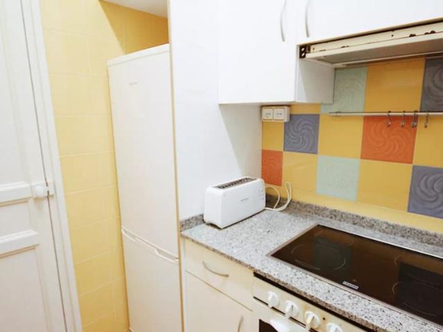 Room for rent in shared apartment in Barcelona