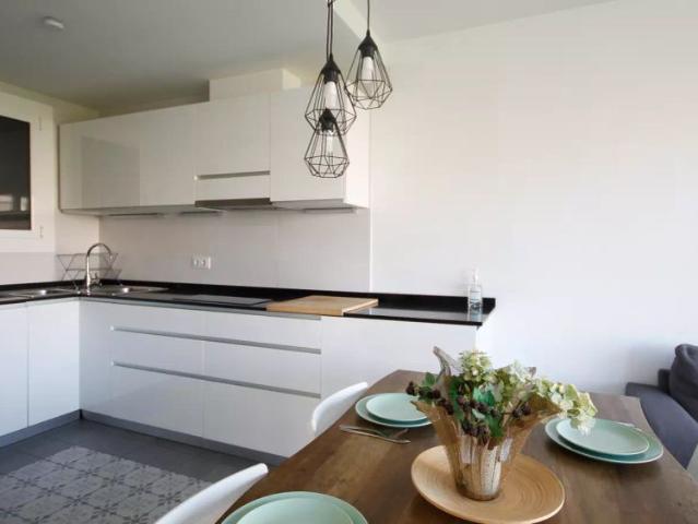 Room for rent in shared apartment in Barcelona