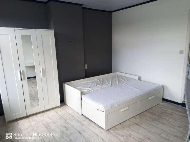 Room for rent in shared apartment in Liege