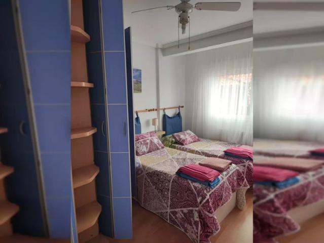 Room for rent in 3 bedroom apartment in San Roque, Santander