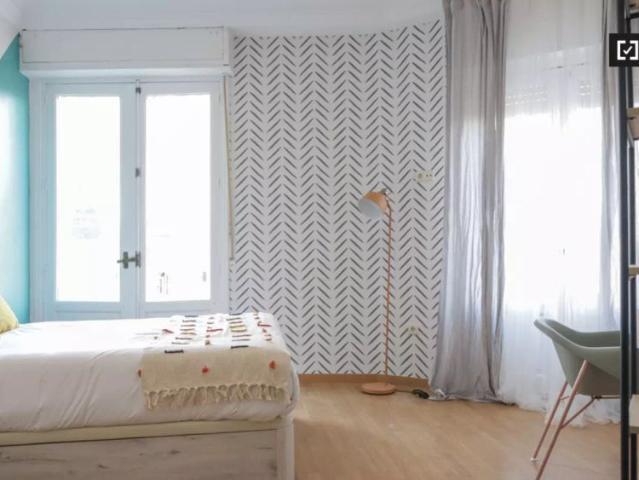 Room for rent in 5 bedroom Co living Apartment in Trafalgar