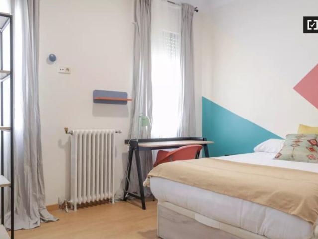Room for rent in 5 bedroom Coliving apartment in Trafalgar