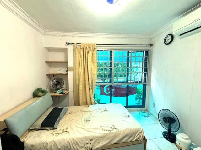 Room For Rent Sembawang