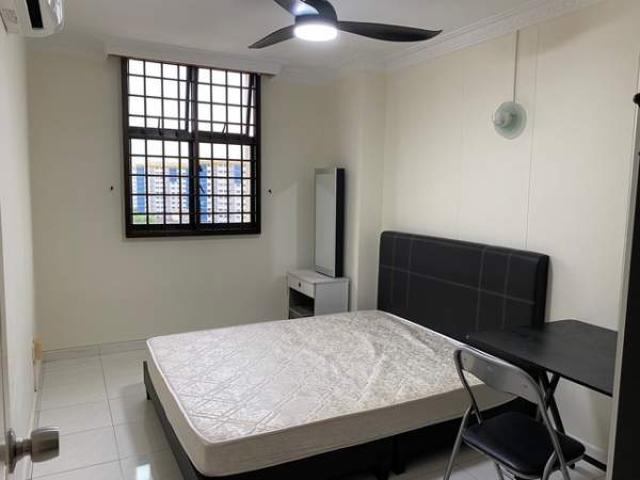 Room For Rent Sembawang