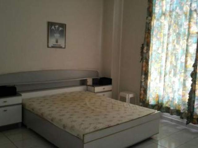Room For Rent Serangoon