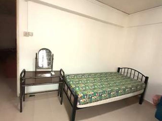 Room For Rent Serangoon