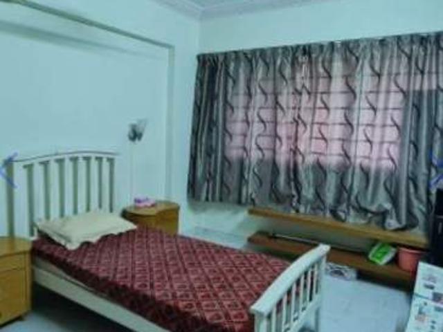 Room For Rent Serangoon