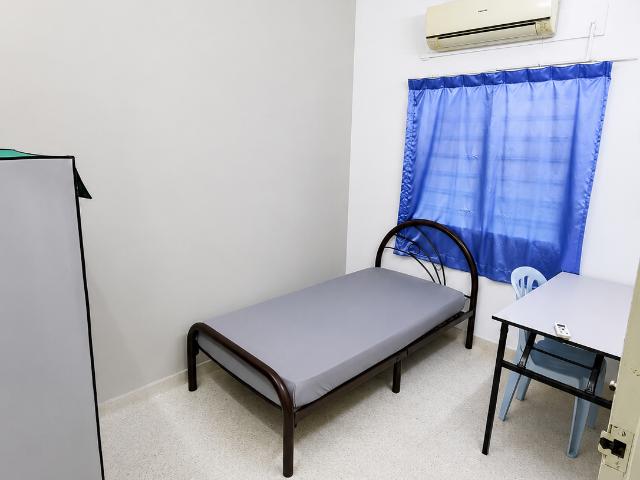Room For Rent @ SS1 PJ | PJ Free City Bus Opposite The House | 1km To Taman Bahagia LRT