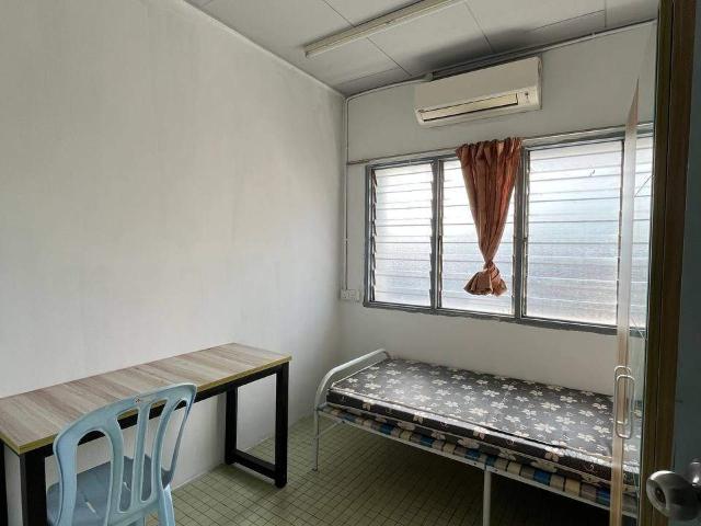 Room for Rent @ Taman Connaught, Cheras KL