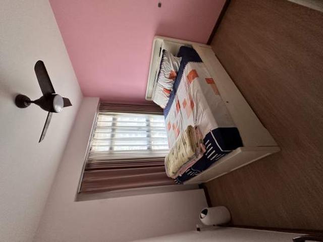 Room For Rent Tengah