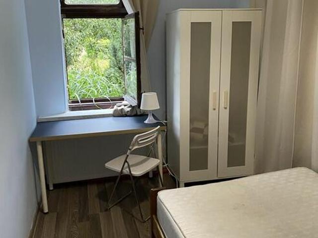 Room for rent 12 June