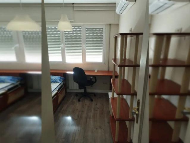 Room in a shared 15 bedroom apartment for rent in Pozuelo de Alarcón, bills included