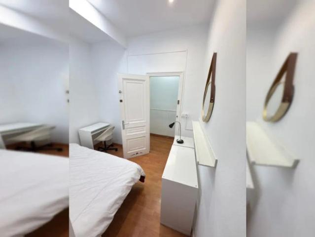 Room in a shared 15 bedroom apartment for rent in Sant Gervasi Galvany