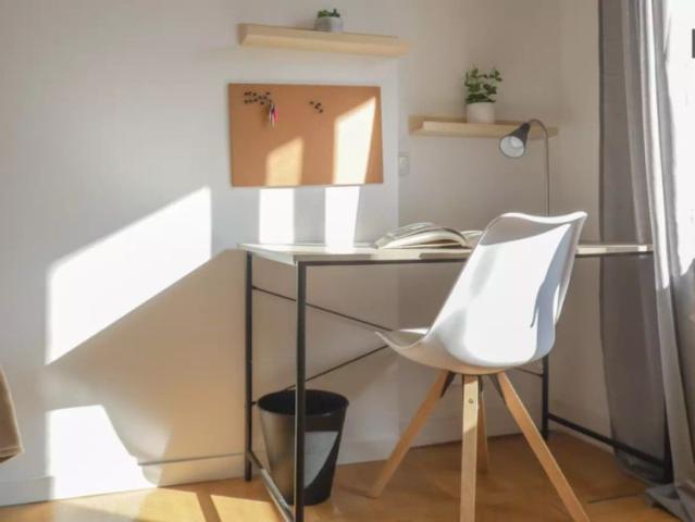 Room in a shared 18 bedroom apartment for rent in Argüelles, Madrid