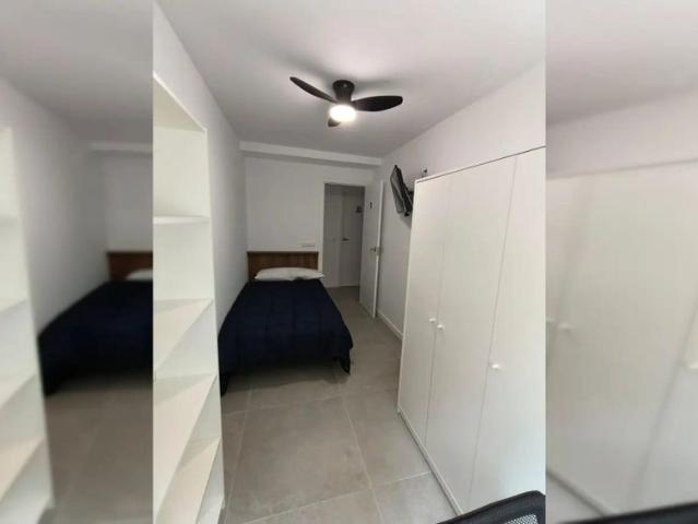 Room in a shared 2 bedroom apartment for rent in Cartuja, all bills included