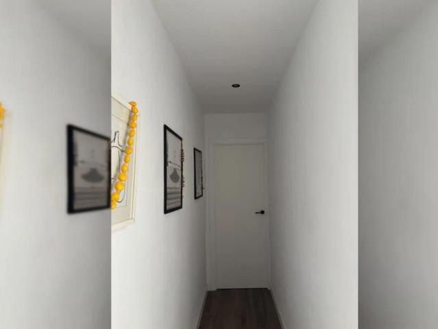Room in a shared 2 bedroom apartment for rent in Benicalap, only females