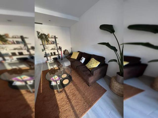 Room in a shared 2 bedroom apartment for rent in el Poblenou, all bills included