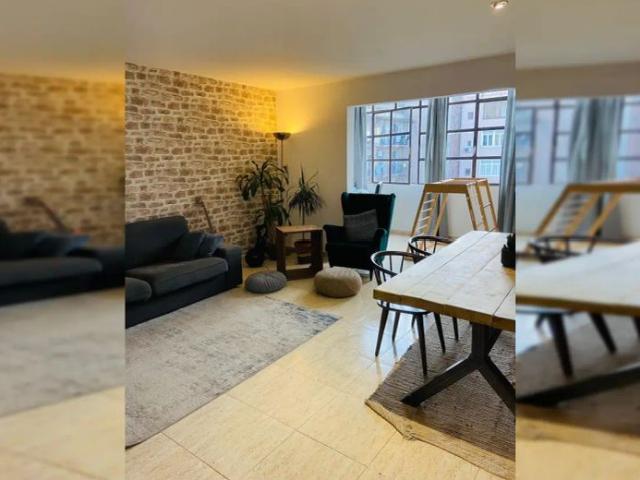 Room in a shared 2 bedroom apartment for rent in la Dreta de l'Eixample