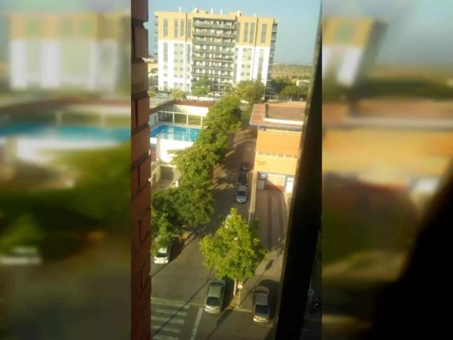 Room in a shared 2 bedroom apartment for rent in Paterna, all bills included
