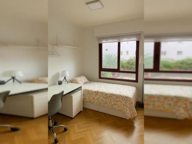 Room in a shared 2 bedroom apartment for rent in Palos de Moguer, only Females