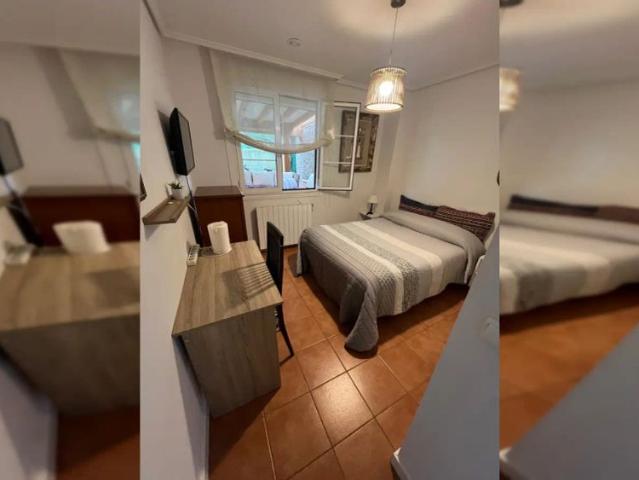 Room in a shared 2 bedroom apartment for rent in Piélagos
