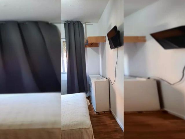 Room in a shared 3 bedroom apartment for rent in Colina, only females