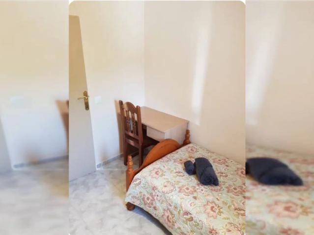 Room in a shared 3 bedroom apartment for rent in Camarma de Esteruelas, all bills included