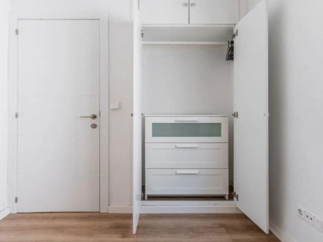 Room in a shared 3 bedroom apartment for rent in Casco Histórico de Vicálvaro