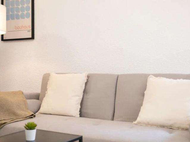 Room in a shared 3 bedroom apartment for rent in Alicante
