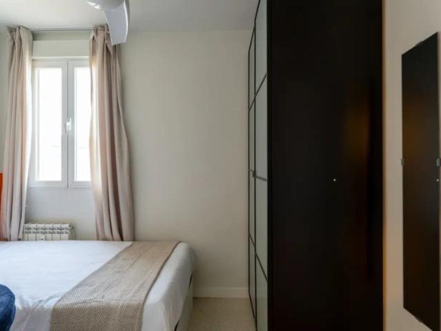 Room in a shared 3 bedroom apartment for rent in Arapiles, all bills included