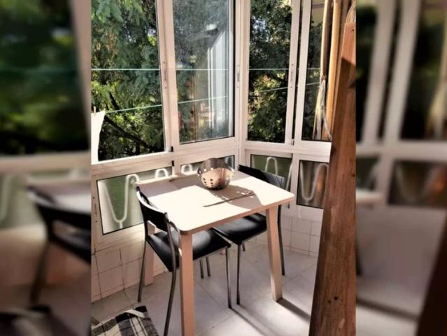 Room in a shared 3 bedroom apartment for rent in Los Pájaros