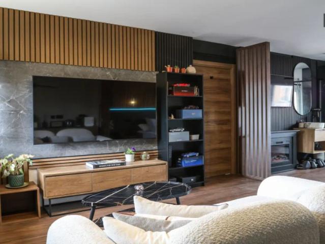 Room in a shared 3 bedroom apartment for rent in Lucero, bills included