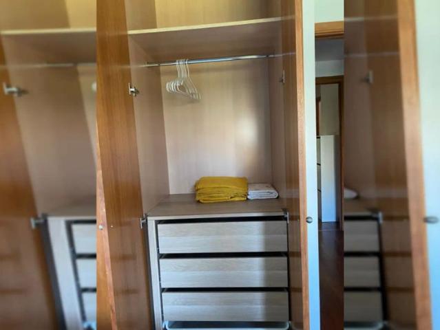 Room in a shared 3 bedroom apartment for rent in Sant Adrià de Besòs, only females, professionals and students allowed