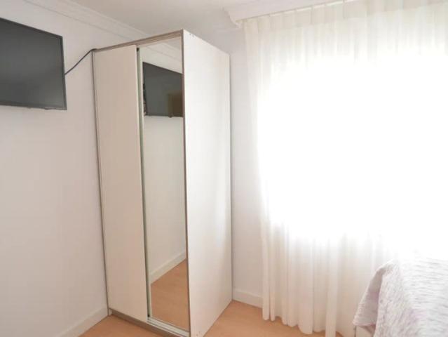Room in a shared 3 bedroom apartment for rent in Santander