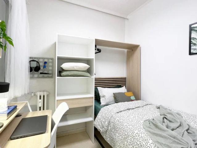 Room in a shared 4 bedroom apartment for rent in Casa de Campo