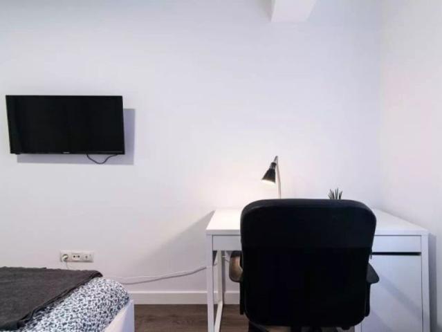 Room in a shared 4 bedroom apartment for rent in Chopera, professionals and students allowed
