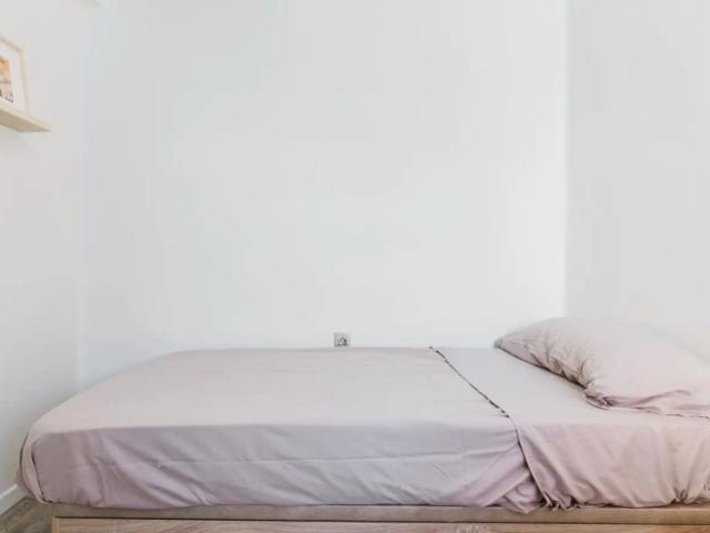 Room in a shared 4 bedroom apartment for rent in Aiora, bills included