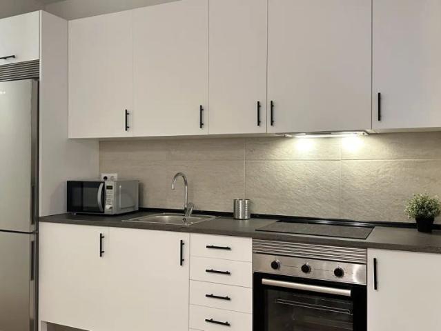 Room in a shared 4 bedroom apartment for rent in Alcorcón