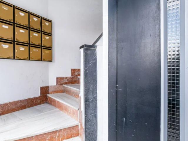 Room in a shared 4 bedroom apartment for rent in Alicante