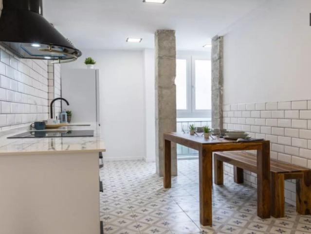 Room in a shared 4 bedroom apartment for rent in Getafe, only for students