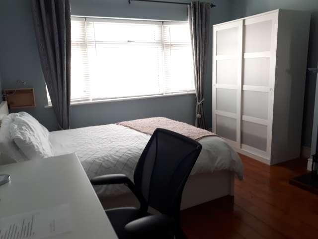 Room in a shared 4 bedroom apartment for rent in Dublin
