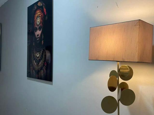 Room in a shared 4 bedroom apartment for rent in El Fort Pienc, bills included