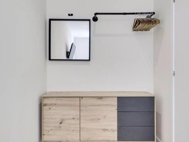 Room in a shared 4 bedroom apartment for rent in El Raval