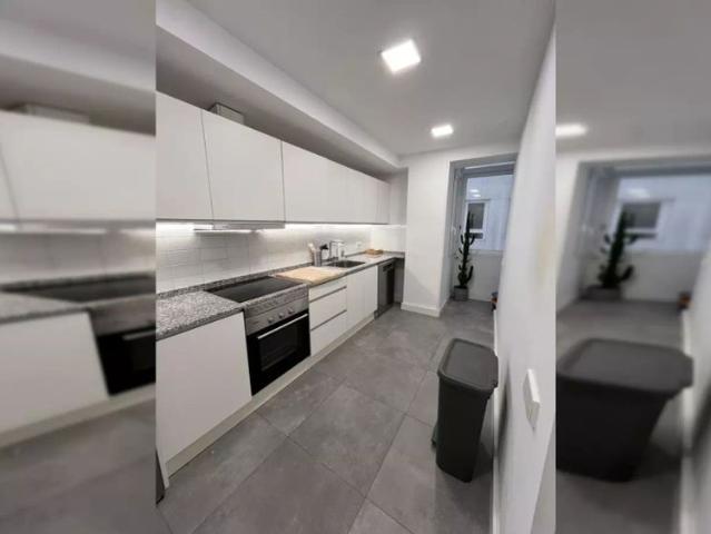 Room in a shared 4 bedroom apartment for rent in Estrella