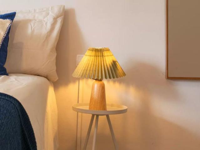 Room in a shared 4 bedroom apartment for rent in Les Corts