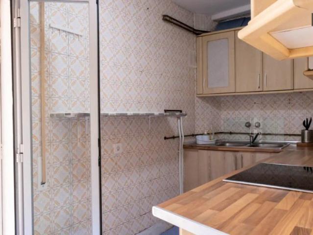 Room in a shared 4 bedroom apartment for rent in San Diego, all bills included